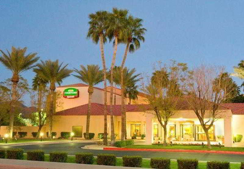 Courtyard By Marriott Phoenix North Exterior foto
